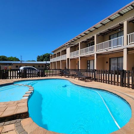 Hippo Lodge Apartments Saint Lucia Estuary Екстериор снимка