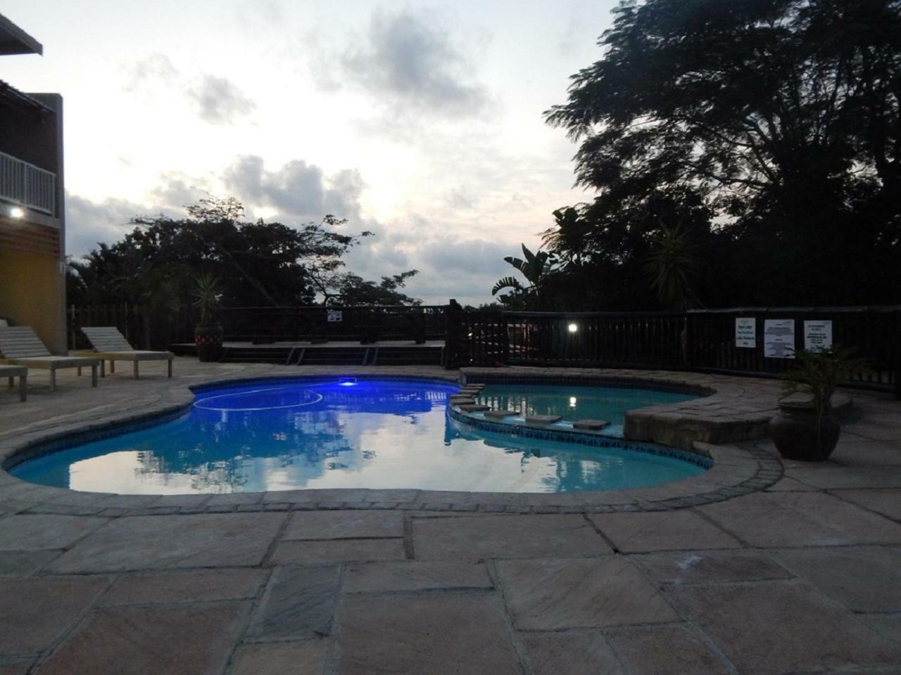 Hippo Lodge Apartments Saint Lucia Estuary Екстериор снимка