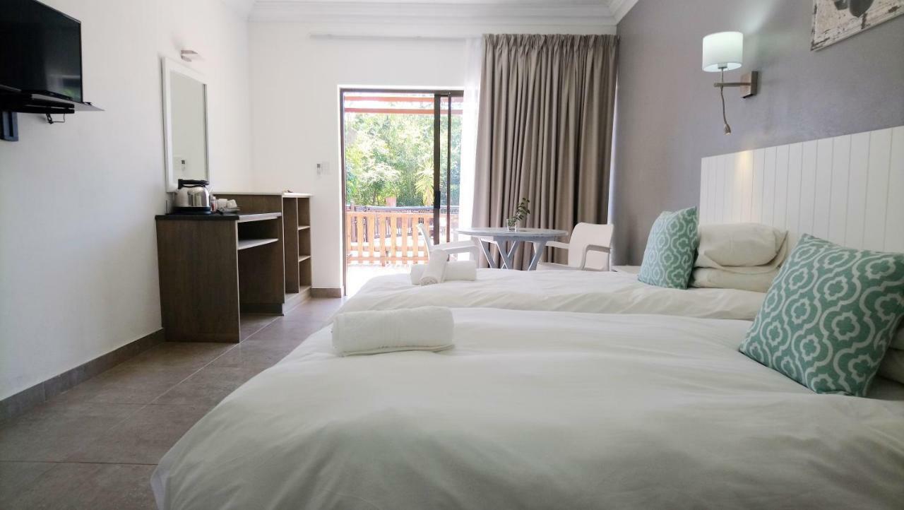 Hippo Lodge Apartments Saint Lucia Estuary Екстериор снимка