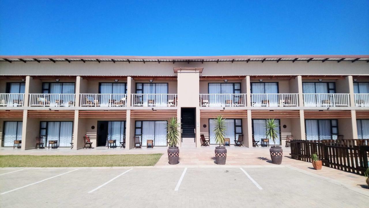 Hippo Lodge Apartments Saint Lucia Estuary Екстериор снимка